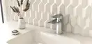 Смеситель для раковины (умывальника) KOHLMAN PROXIMA CHROME низкий (QB100P)