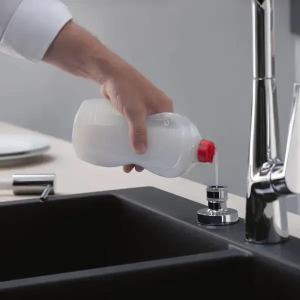 Дозатор кухонний Hansgrohe A51 виразний 500 ml, хром (40448000) Дозатор кухонний Hansgrohe A51 виразний 500 ml, хром (40448000)