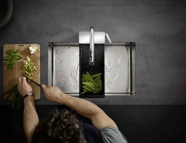 Коландер кухонний Hansgrohe F14 мультифункціональний, matt black (40963000) Коландер кухонний Hansgrohe F14 мультифункціональний, matt black (40963000)