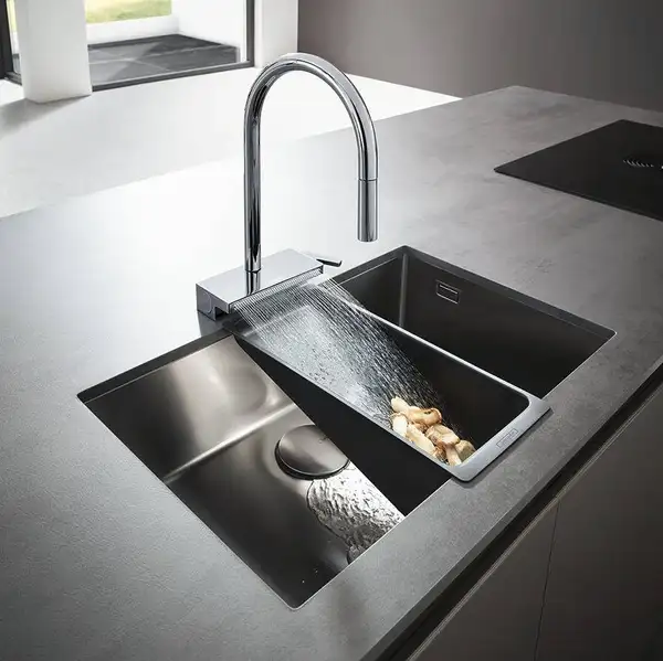 Коландер кухонний Hansgrohe F14 мультифункціональний, matt black (40963000) Коландер кухонний Hansgrohe F14 мультифункціональний, matt black (40963000)