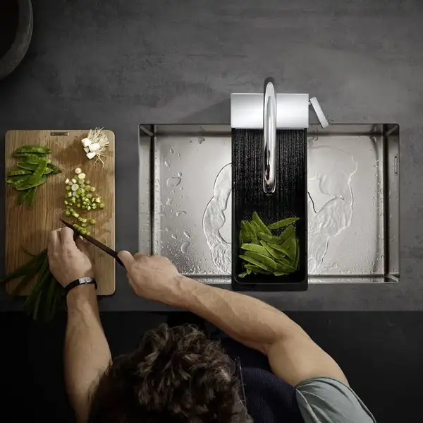 Коландер кухонний Hansgrohe F14 мультифункціональний, matt black (40963000) Коландер кухонний Hansgrohe F14 мультифункціональний, matt black (40963000)