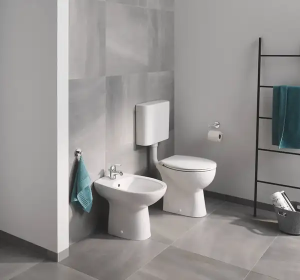 Биде напольное Grohe Bau Ceramic (39432000) фото 2 Aquada.com.ua
