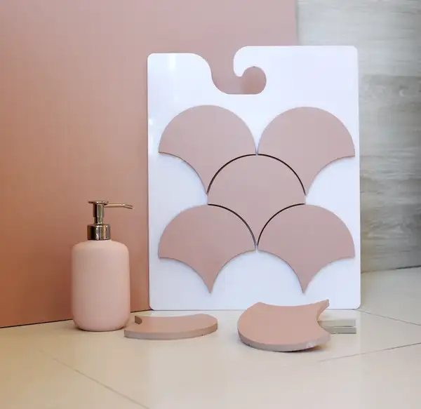 KOTTO Декор Scales CM 3114 SC Rose ( d 147 mm ) УКРАЇНА (CM3114 SC)