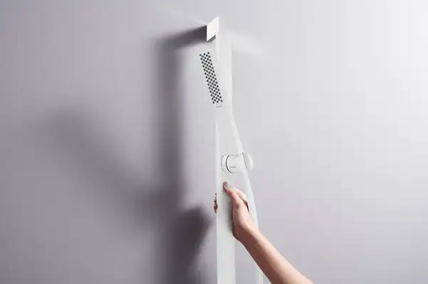 Hansgrohe Pulsify E 100 1jet Душевой гарнитур, белый матовый (24370700) Hansgrohe Pulsify E 100 1jet Душевой гарнитур, белый матовый (24370700)