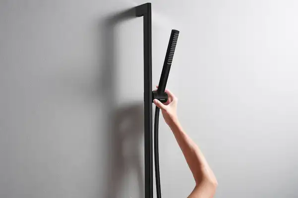 Душовий гарнітур Hansgrohe Pulsify S 100 1jet EcoSmart+ зі штангою 90 см (колір - чорний матовий) 24383670