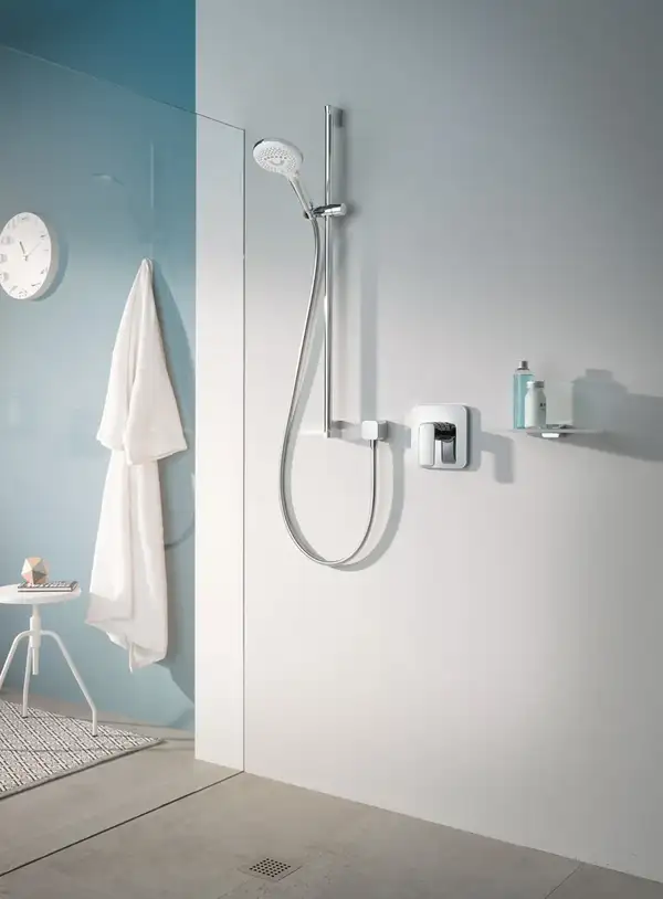Kludi Freshline Душевая стойка 3S, хром (6793005-00) Kludi Freshline Душевая стойка 3S, хром (6793005-00)
