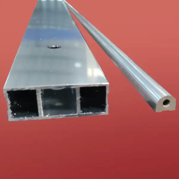 Koer SR SD01 Двері в нішу, прозоре скло, хром (KR5380) Koer SR SD01 Двері в нішу, прозоре скло, хром (KR5380)