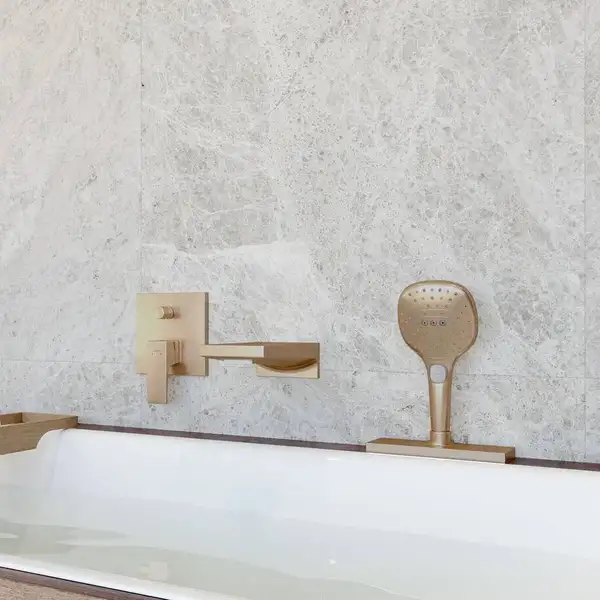 Шланг для лійки Hansgrohe SBox Square 1,45 м виразний в борт ванни, Polished Gold Optic (28010990)