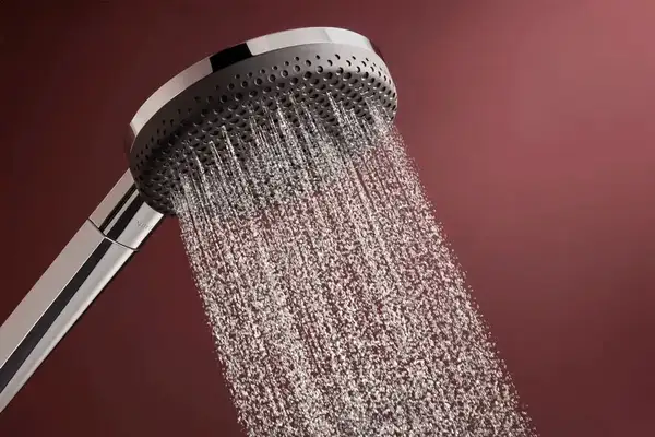 Hansgrohe Raindance Alive Q Душевая система, хром (24581000) Hansgrohe Raindance Alive Q Душевая система, хром (24581000)