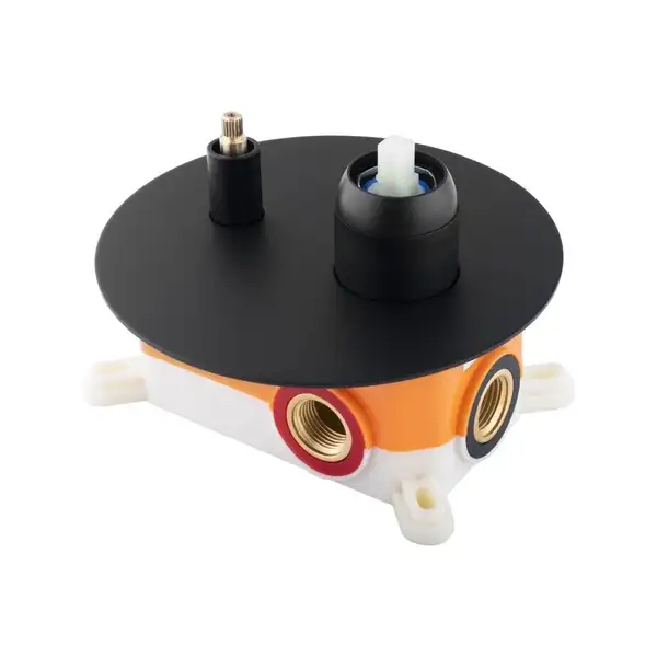 Душовий гарнітур прихованого монтажу Yoka STUDIO BLACK + BOX чорний (BP.STUDIO-BLK) Душовий гарнітур прихованого монтажу Yoka STUDIO BLACK + BOX чорний (BP.STUDIO-BLK)