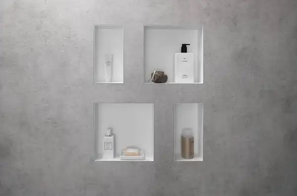 Настенная ниша со встроенной рамой Hansgrohe XtraStoris Original 30 x 15 x 10 см, белый матовый (56057700) фото 2 Aquada.com.ua Настенная ниша со встроенной рамой Hansgrohe XtraStoris Original 30 x 15 x 10 см, белый матовый (56057700) фото 2 Aquada.com.ua