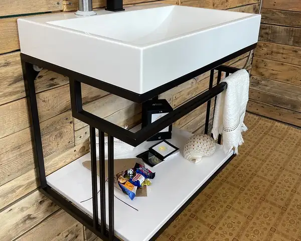 Snail Тумба «Самуі» з умивальником «Гранд»/камінь Чорний А200 (600LOFT148cA200)