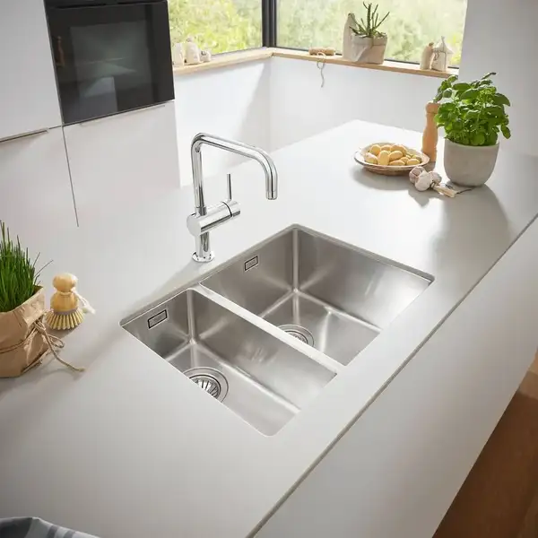 Мийка для кухні Grohe K700 59.5х45 см, нержавіюча сталь матова (31576SD1) Мийка для кухні Grohe K700 59.5х45 см, нержавіюча сталь матова (31576SD1)
