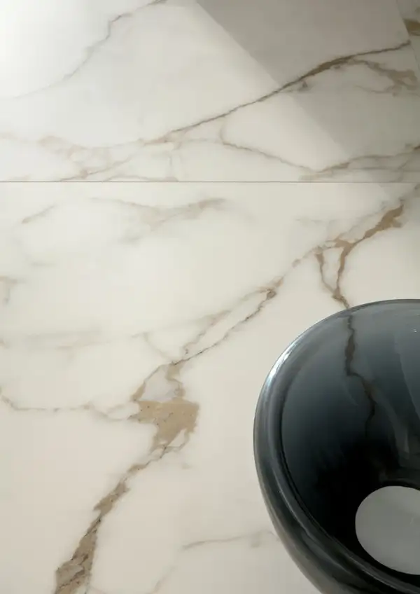 Плитка керамогранітна Delight LS6DLX0A Calacatta Oro Lev POL 1200x2600x6 Lea Ceramica Плитка керамогранітна Delight LS6DLX0A Calacatta Oro Lev POL 1200x2600x6 Lea Ceramica