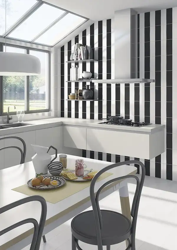 Плитка стінова Inuit Karo Black 250x750x10,5 Vives (4Y7K)
