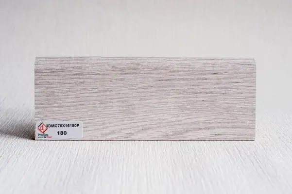 Плінтус 70x16x2400 з МДФ, з ефектом пор дерева 180, Lucciano, Італія (3DMC70X16180P) Плінтус 70x16x2400 з МДФ, з ефектом пор дерева 180, Lucciano, Італія (3DMC70X16180P)