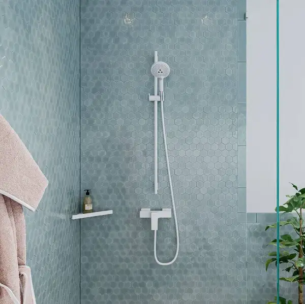Поличка кутова Hansgrohe AddStoris, Matt White (41741700) Поличка кутова Hansgrohe AddStoris, Matt White (41741700)