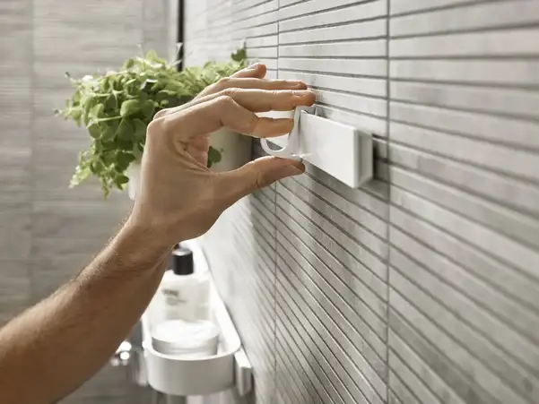 Настенная штанга 50 см Hansgrohe WallStoris, белый матовый (27902700) фото 2 Aquada.com.ua