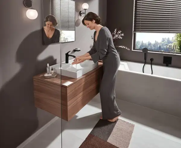 Лейка для душа Hansgrohe Pulsify Select (цвет - чёрный матовый), 3 вида струи Activation (24100670) фото 4 Aquada.com.ua