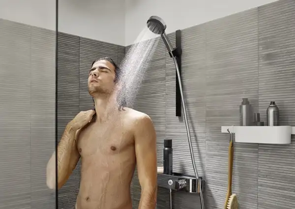 Лейка для душа Hansgrohe Pulsify Select EcoSmart (цвет - хром), 3 вида струи Activation (24101000) фото 2 Aquada.com.ua Лейка для душа Hansgrohe Pulsify Select EcoSmart (цвет - хром), 3 вида струи Activation (24101000) фото 2 Aquada.com.ua