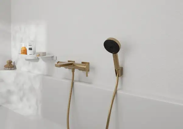 Лейка для душа Hansgrohe Pulsify Select EcoSmart (цвет - шлифованная бронза), 3 вида струи Relaxation 24111140 Лейка для душа Hansgrohe Pulsify Select EcoSmart (цвет - шлифованная бронза), 3 вида струи Relaxation 24111140