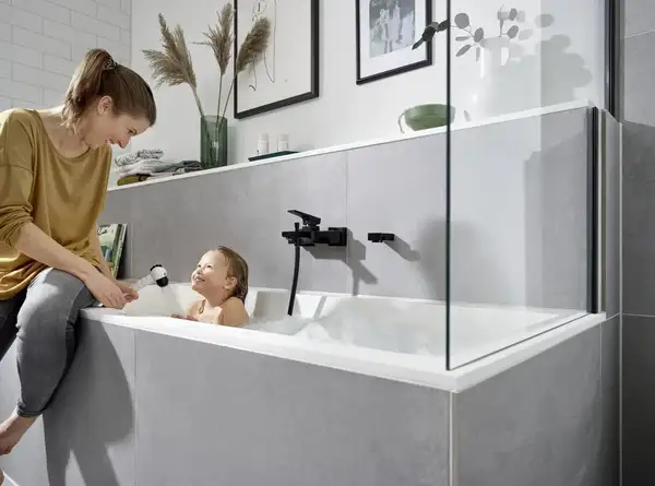 Детский ручной душ Hansgrohe Jocolino, 2 вида струи (28787640) фото 3 Aquada.com.ua Детский ручной душ Hansgrohe Jocolino, 2 вида струи (28787640) фото 3 Aquada.com.ua