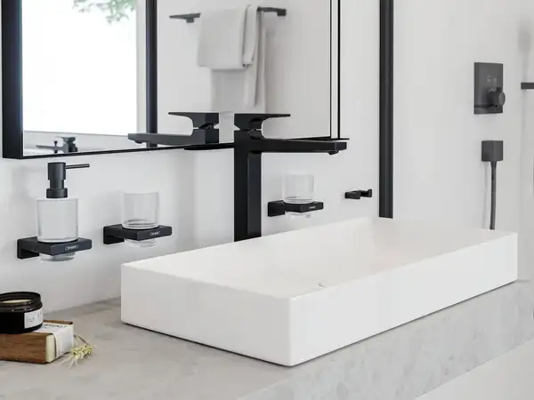 Стакан для жидкого мыла подвесной Hansgrohe AddStoris, чёрный матовый/стекло матовое (41749670) фото 5 Aquada.com.ua