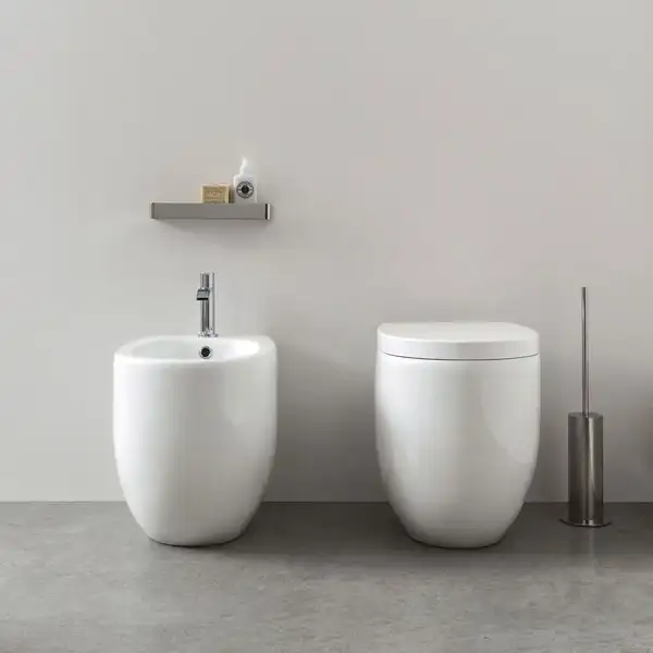 Nic-Design Кришка для унітазу Nic Design Milk, білий (005528001) Nic-Design Кришка для унітазу Nic Design Milk, білий (005528001)