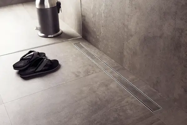 Hansgrohe RainDrain Compact Flat Трап для душа под плитку 70 см (56165000) Hansgrohe RainDrain Compact Flat Трап для душа под плитку 70 см (56165000)