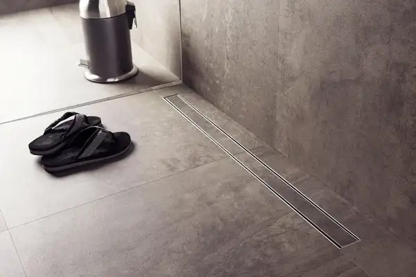 Трап для душа под плитку Hansgrohe RainDrain Compact Flat 80 см 56167000 Трап для душа под плитку Hansgrohe RainDrain Compact Flat 80 см 56167000