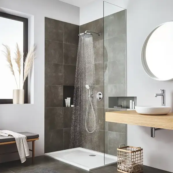 Верхній душ з настінним кронштейном Grohe Tempesta (260000) (26668000) Верхній душ з настінним кронштейном Grohe Tempesta (260000) (26668000)