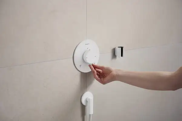 Шлангове приєднання Hansgrohe Fixfit Fine S (колір - білий матовий) 28882700 Шлангове приєднання Hansgrohe Fixfit Fine S (колір - білий матовий) 28882700