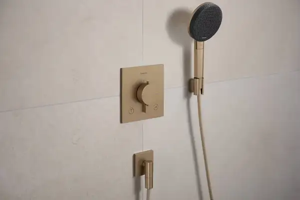 Шлангове приєднання Hansgrohe Fixfit Fine E (колір - шліфована бронза) 28883140 Шлангове приєднання Hansgrohe Fixfit Fine E (колір - шліфована бронза) 28883140