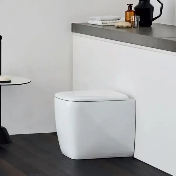 Унітаз підлоговий Nic Design Semplice, білий (003860001) Унітаз підлоговий Nic Design Semplice, білий (003860001)
