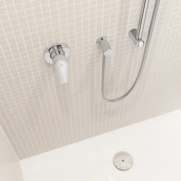 Одноважільний змішувач для душу Grohe BauEdge New (29040001) Одноважільний змішувач для душу Grohe BauEdge New (29040001)