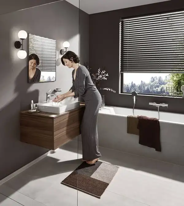 Hansgrohe Vivenis Смеситель для душа, Matt White (75620700) Hansgrohe Vivenis Смеситель для душа, Matt White (75620700)