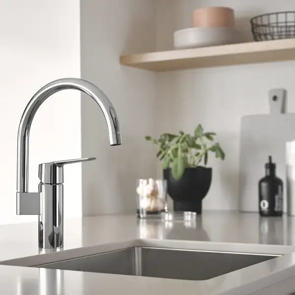 Grohe Start Змішувач для кухні, хром (30469000) Grohe Start Змішувач для кухні, хром (30469000)