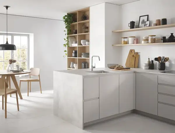 Grohe Eurosmart New Смеситель для кухни, хром (30567000) Grohe Eurosmart New Смеситель для кухни, хром (30567000)