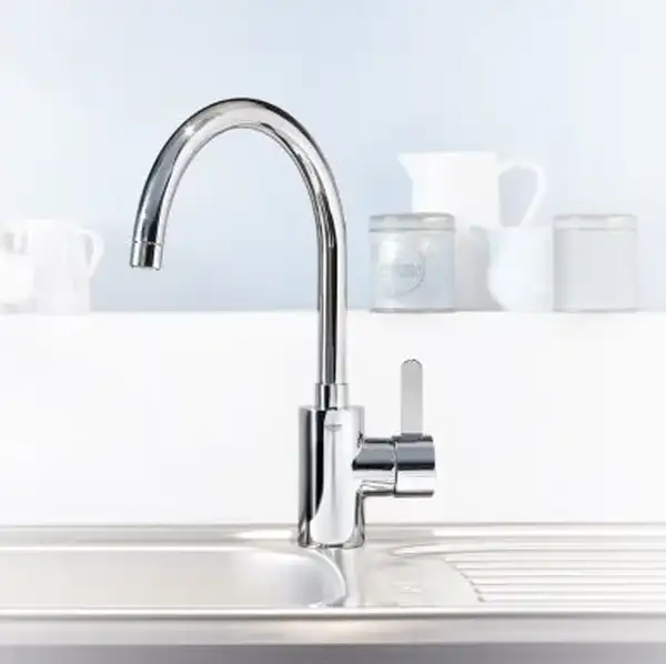 Змішувач для кухні Grohe Eurostyle Cosmopolitan (33975004) Змішувач для кухні Grohe Eurostyle Cosmopolitan (33975004)