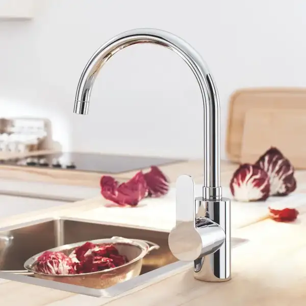 Змішувач для кухні Grohe Eurostyle Cosmopolitan (33975004) Змішувач для кухні Grohe Eurostyle Cosmopolitan (33975004)