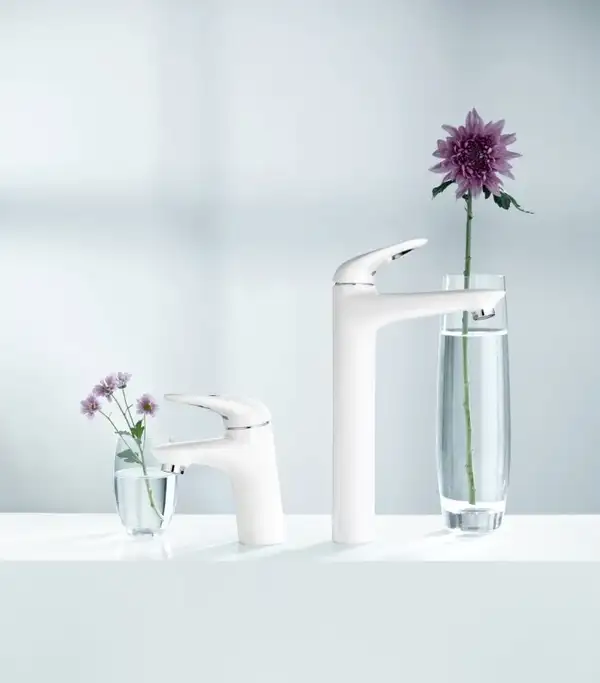 Одноважільний змішувач для раковини 23570LS3 Eurostyle 1/2" XL-розміру GROHE НІМЕЧЧИНА Одноважільний змішувач для раковини 23570LS3 Eurostyle 1/2" XL-розміру GROHE НІМЕЧЧИНА