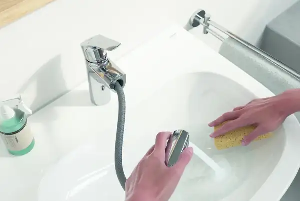 Змішувач для раковини з висувним виливом Grohe Eurosmart New (23976003)