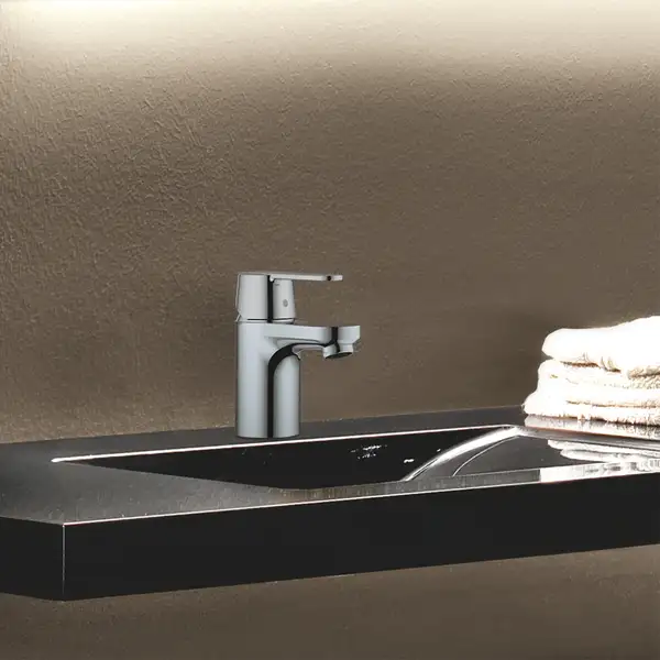 Grohe Get S-Size Смеситель для раковины, хром (32883000) Grohe Get S-Size Смеситель для раковины, хром (32883000)