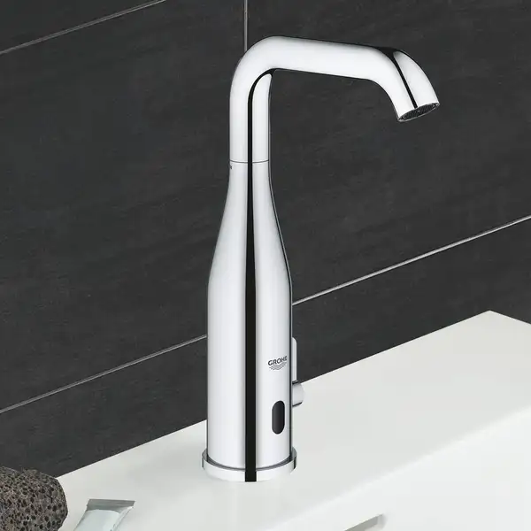Інфрачервоний змішувач для раковини 1/2 GROHE Essence E 6V (36445000)