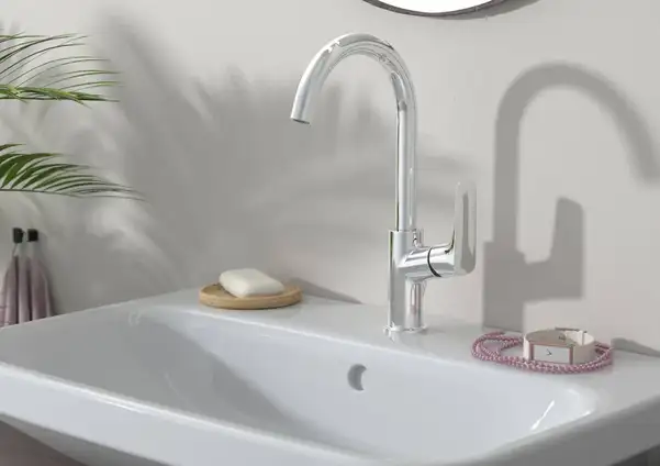 Смеситель для раковины 210, поворотный излив Hansgrohe Logis (цвет - хром), без донного клапана 71131000 Смеситель для раковины 210, поворотный излив Hansgrohe Logis (цвет - хром), без донного клапана 71131000
