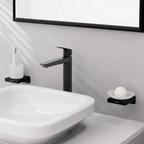 Hansgrohe Logis Fine Смеситель для раковины, черный матовый (71258670) Hansgrohe Logis Fine Смеситель для раковины, черный матовый (71258670)