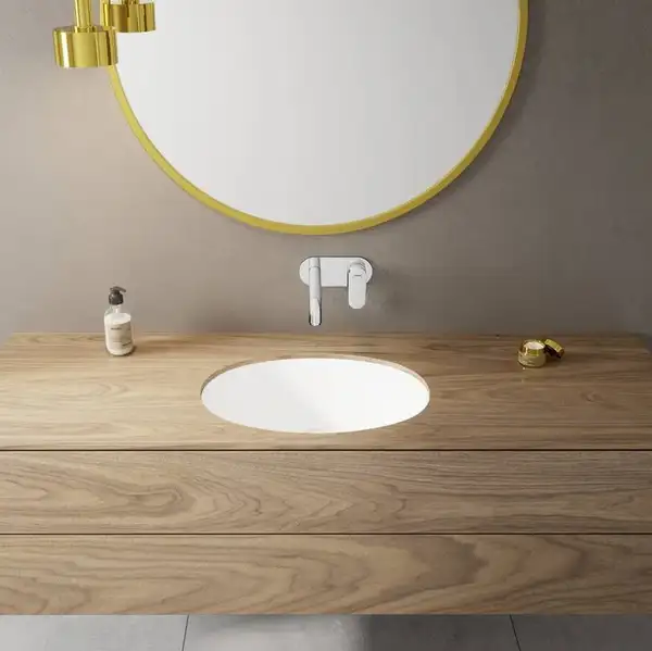 Hansgrohe Vernis Blend Смеситель для умывальника, хром (71576000) Hansgrohe Vernis Blend Смеситель для умывальника, хром (71576000)