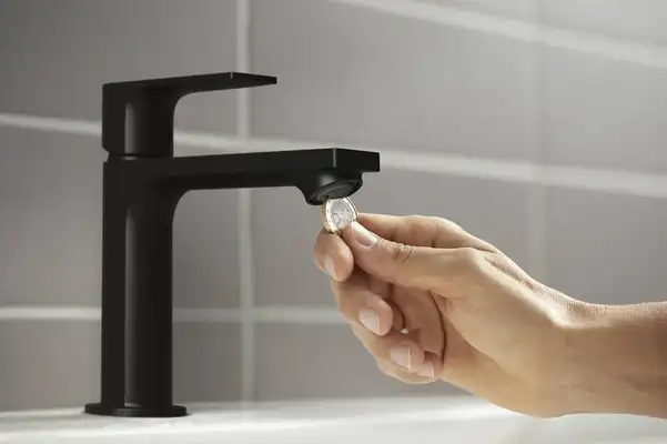 Hansgrohe Rebris E Смеситель для раковины, черный матовый (72589670) Hansgrohe Rebris E Смеситель для раковины, черный матовый (72589670)