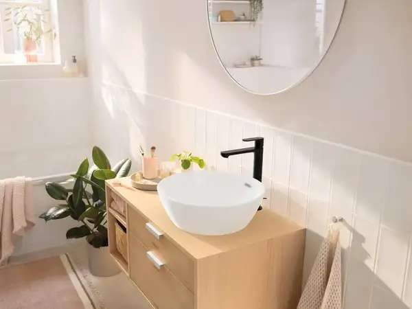Hansgrohe Rebris S Смеситель для раковины, черный матовый (72590670) Hansgrohe Rebris S Смеситель для раковины, черный матовый (72590670)