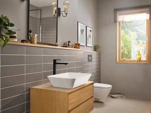 Hansgrohe Rebris E Смеситель для раковины, черный (72591670) Hansgrohe Rebris E Смеситель для раковины, черный (72591670)